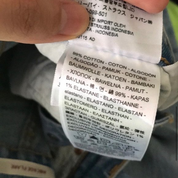 Levi’s Ribcage Jeans - Picture 8 of 9